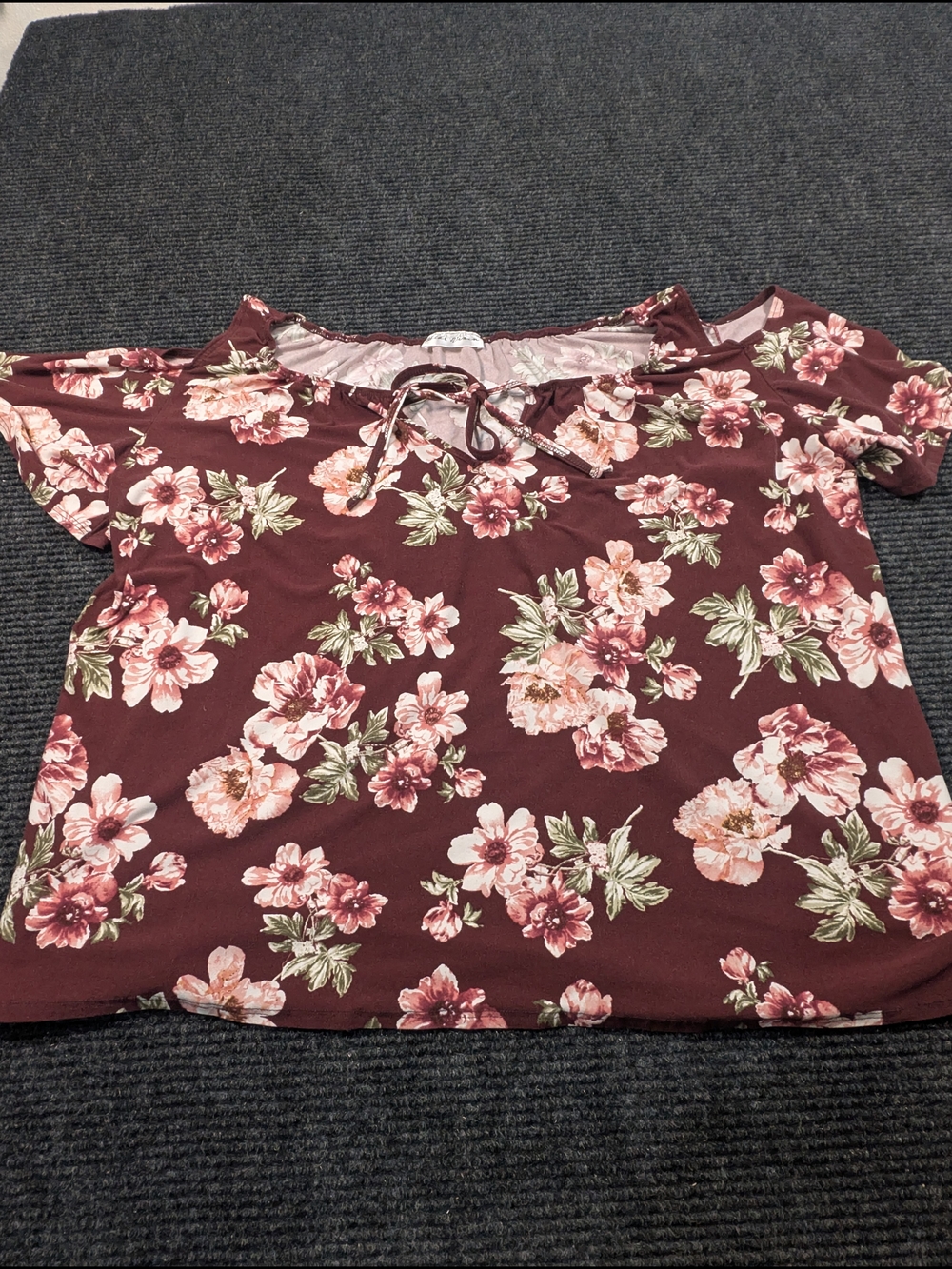 Star Vixen Burgundy Floral Cold-Shoulder Tie-Front Top